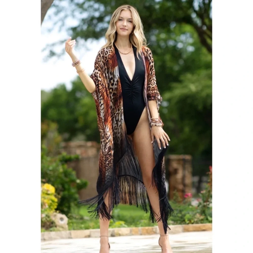🌺LAST1️⃣🌺New Beautiful Flowy Leopard Print Fringe Open Style Kimono - Picture 3 of 9